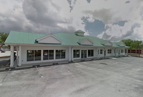 41680 US Highway 19 N, Tarpon Springs, FL 34689